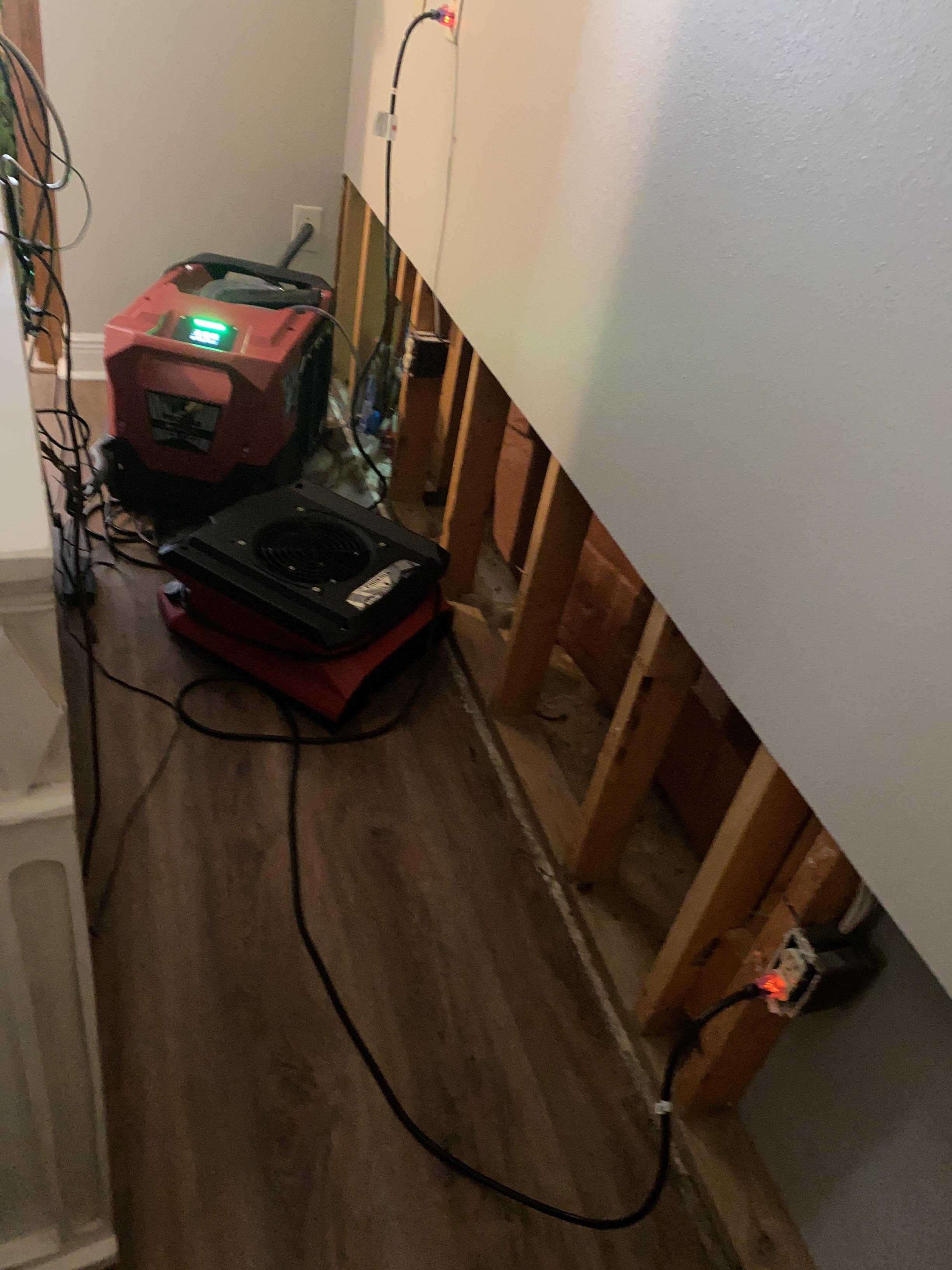 Linda D. water damage, leaky plumbing, Baton Rouge