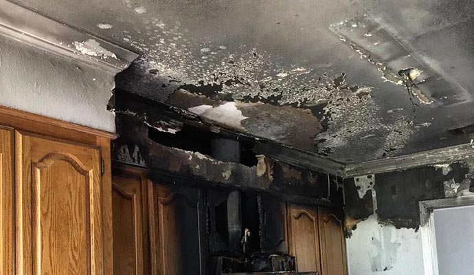 Kitchen's roof damaged by fire
