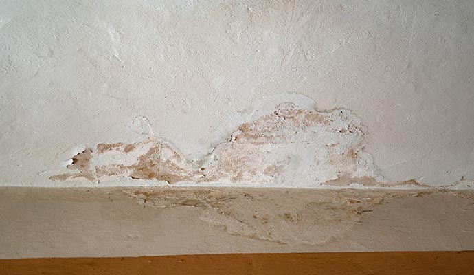 rain water infiltration and leak inside home building water and mold damage